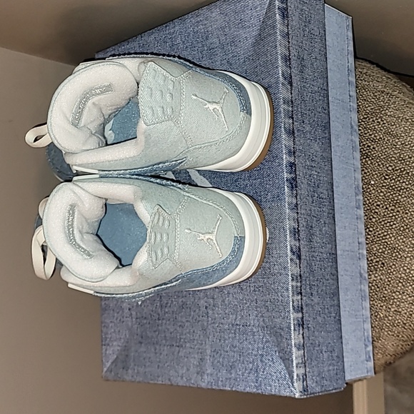 Women's Air Jordan 4 Retro Denim - Picture 4 of 8